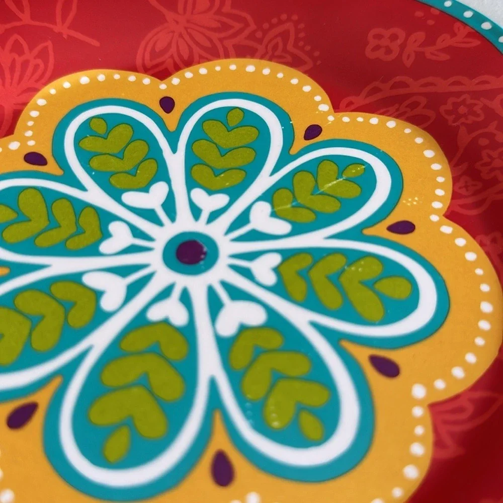 7 pc set Pier One Imports Melamine Dinner Plates Salad Sunny Bright Paisley‎ GUC